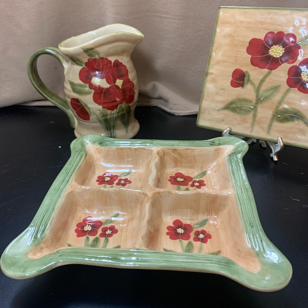 Floral Ceramic Dish Set with Pitcher. Inv 502
